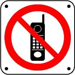 Cartello vietato l'uso di telefoni cellulari